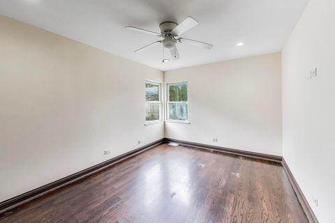 Tiny photo for 6544 N Albany Avenue, Chicago, IL 60645 (MLS # 12462471)