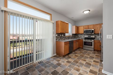 Tiny photo for 21602 Dogwood Road #118-4, Matteson, IL 60443 (MLS # 12625201)