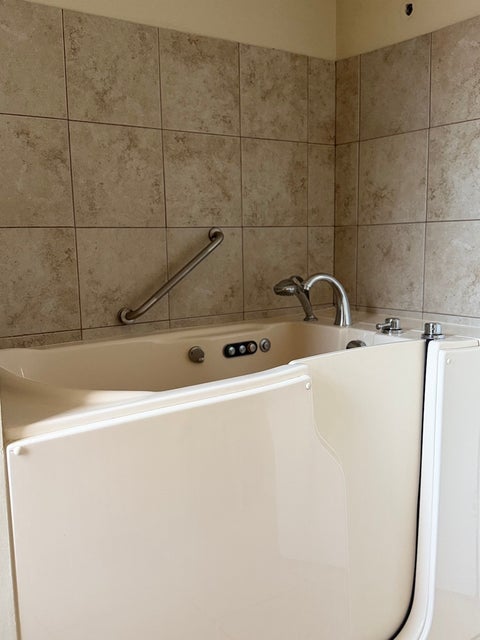 Tiny photo for 1401 S 11th Avenue, Maywood, IL 60153 (MLS # 12769116)