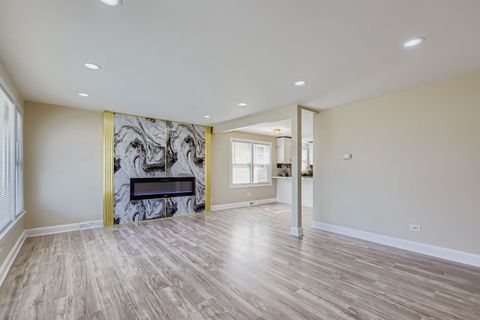 Tiny photo for 10046 S Indiana Avenue, Chicago, IL 60628 (MLS # 12481015)