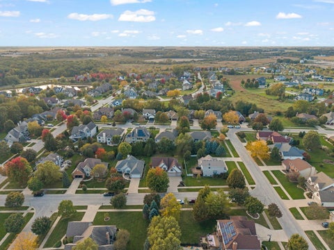 Tiny photo for 918 Elm Street, Sugar Grove, IL 60554 (MLS # 12766091)