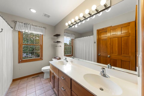 Tiny photo for 918 Elm Street, Sugar Grove, IL 60554 (MLS # 12766091)