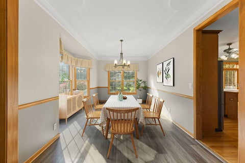 Tiny photo for 918 Elm Street, Sugar Grove, IL 60554 (MLS # 12766091)