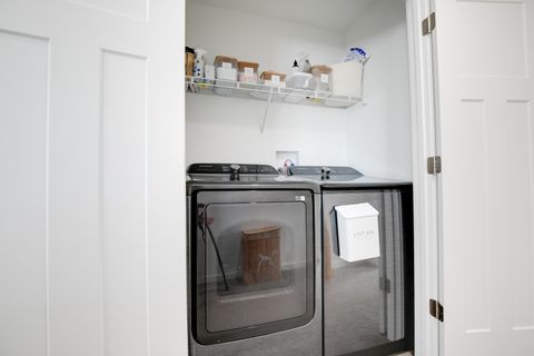 Tiny photo for 1021 Gillespie Lane, Yorkville, IL 60560 (MLS # 12596586)