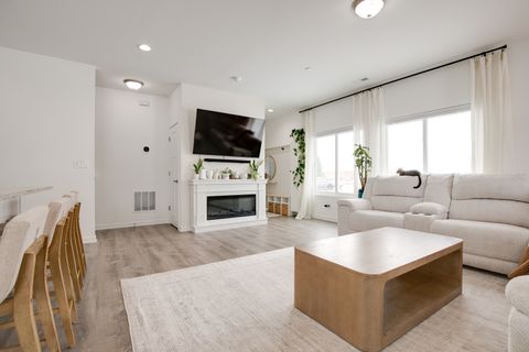 Tiny photo for 1021 Gillespie Lane, Yorkville, IL 60560 (MLS # 12596586)