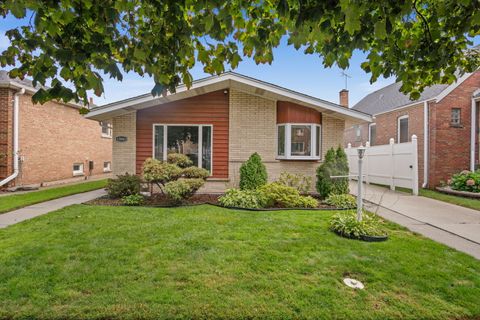 13041 S Muskegon Avenue Chicago IL 60633