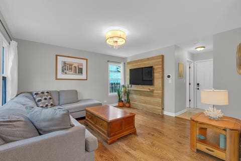 Tiny photo for 585 Marseilles Circle, Buffalo Grove, IL 60089 (MLS # 12714849)