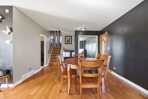 Tiny photo for 526 N Edgewood Avenue, Lombard, IL 60148 (MLS # 12761495)