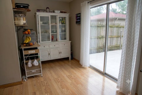 Tiny photo for 9406 N Oak Avenue, Des Plaines, IL 60016 (MLS # 12754256)