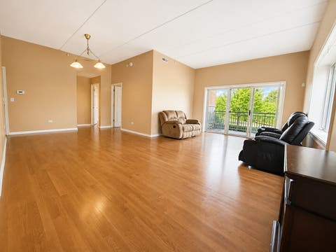 Tiny photo for 6807 N Milwaukee Avenue #103, Niles, IL 60714 (MLS # 12716567)