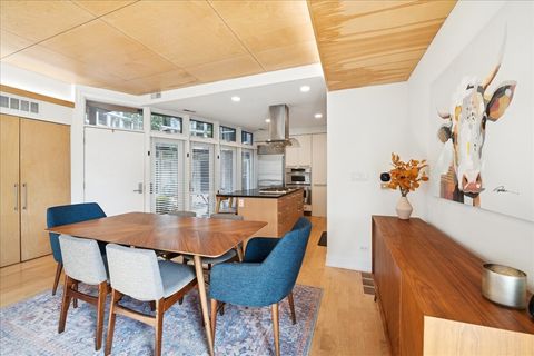 Tiny photo for 1915 N Damen Avenue #A, Chicago, IL 60647 (MLS # 12498051)