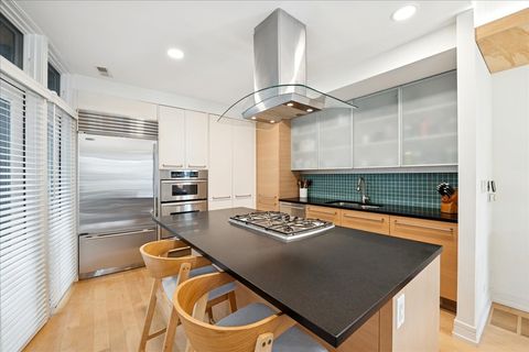 Tiny photo for 1915 N Damen Avenue #A, Chicago, IL 60647 (MLS # 12498051)