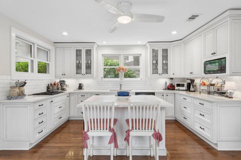 Tiny photo for 343 Franklin Avenue, River Forest, IL 60305 (MLS # 12675289)
