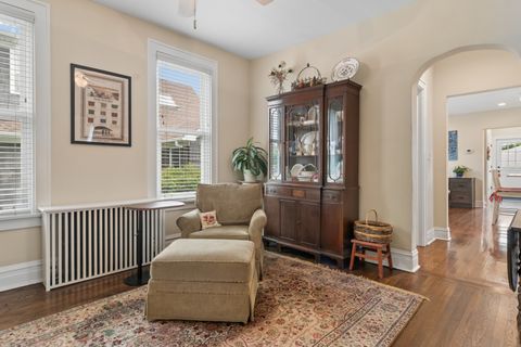 Tiny photo for 343 Franklin Avenue, River Forest, IL 60305 (MLS # 12675289)