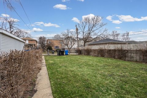 Tiny photo for 9627 S Wallace Street, Chicago, IL 60628 (MLS # 12587715)