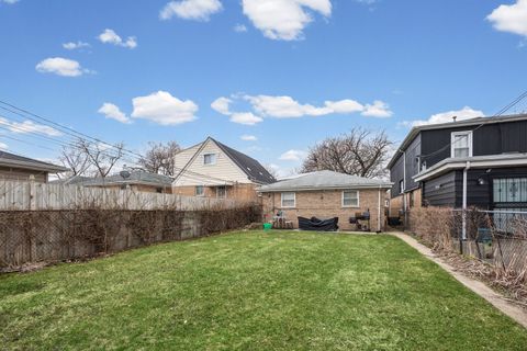 Tiny photo for 9627 S Wallace Street, Chicago, IL 60628 (MLS # 12587715)