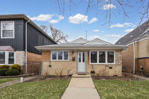 Photo of 9627 S Wallace Street, Chicago, IL 60628 (MLS # 12587715)