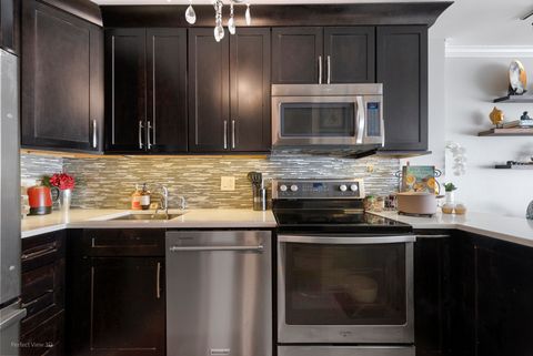 Tiny photo for 5455 N SHERIDAN Road #3105, Chicago, IL 60640 (MLS # 12581799)