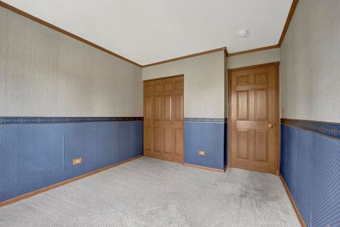 Tiny photo for 823 N Harrow Court, Addison, IL 60101 (MLS # 12499115)