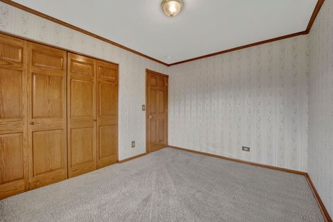 Tiny photo for 823 N Harrow Court, Addison, IL 60101 (MLS # 12499115)