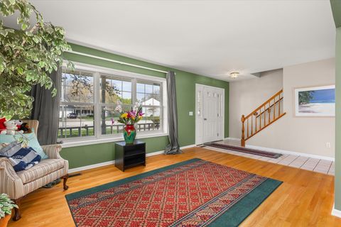 Tiny photo for 122 Cinderford Court, Oswego, IL 60543 (MLS # 12599844)
