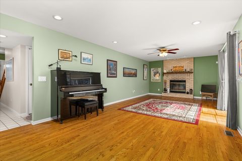 Tiny photo for 122 Cinderford Court, Oswego, IL 60543 (MLS # 12599844)