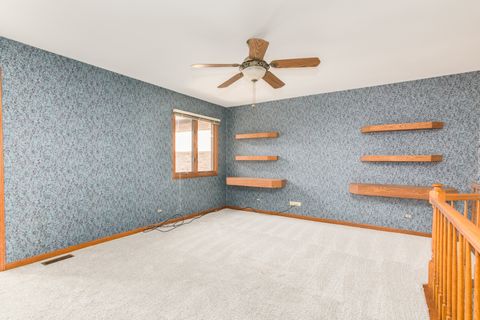 Tiny photo for 1711 Pebble Beach Court, Hoffman Estates, IL 60169 (MLS # 12494671)