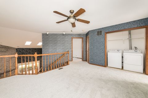 Tiny photo for 1711 Pebble Beach Court, Hoffman Estates, IL 60169 (MLS # 12494671)