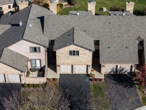 Tiny photo for 1711 Pebble Beach Court, Hoffman Estates, IL 60169 (MLS # 12494671)