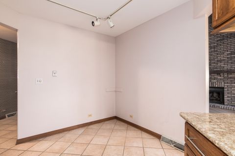 Tiny photo for 1711 Pebble Beach Court, Hoffman Estates, IL 60169 (MLS # 12494671)