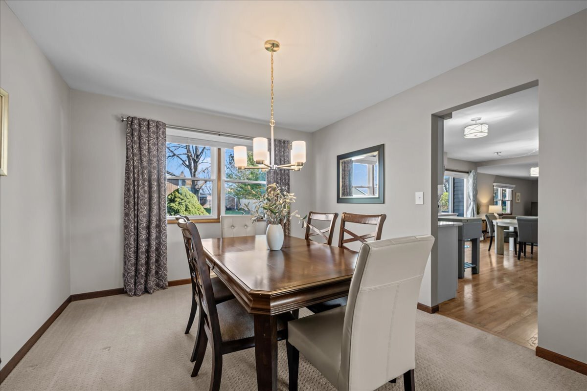 2477 Cambridge Drive