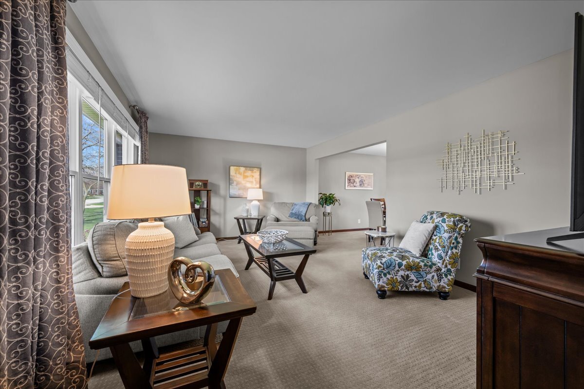 2477 Cambridge Drive