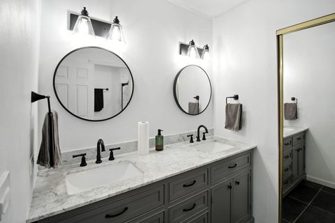 Tiny photo for 227 Lexington Drive, Bolingbrook, IL 60440 (MLS # 12464078)