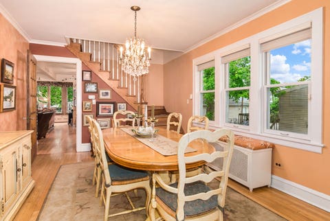 Tiny photo for 1605 S Fairview Avenue, Park Ridge, IL 60068 (MLS # 12664188)