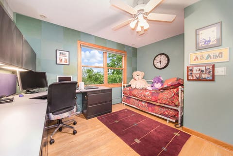 Tiny photo for 1605 S Fairview Avenue, Park Ridge, IL 60068 (MLS # 12664188)