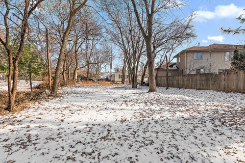 Tiny photo for 17913 Homewood Avenue, Homewood, IL 60430 (MLS # 12534659)