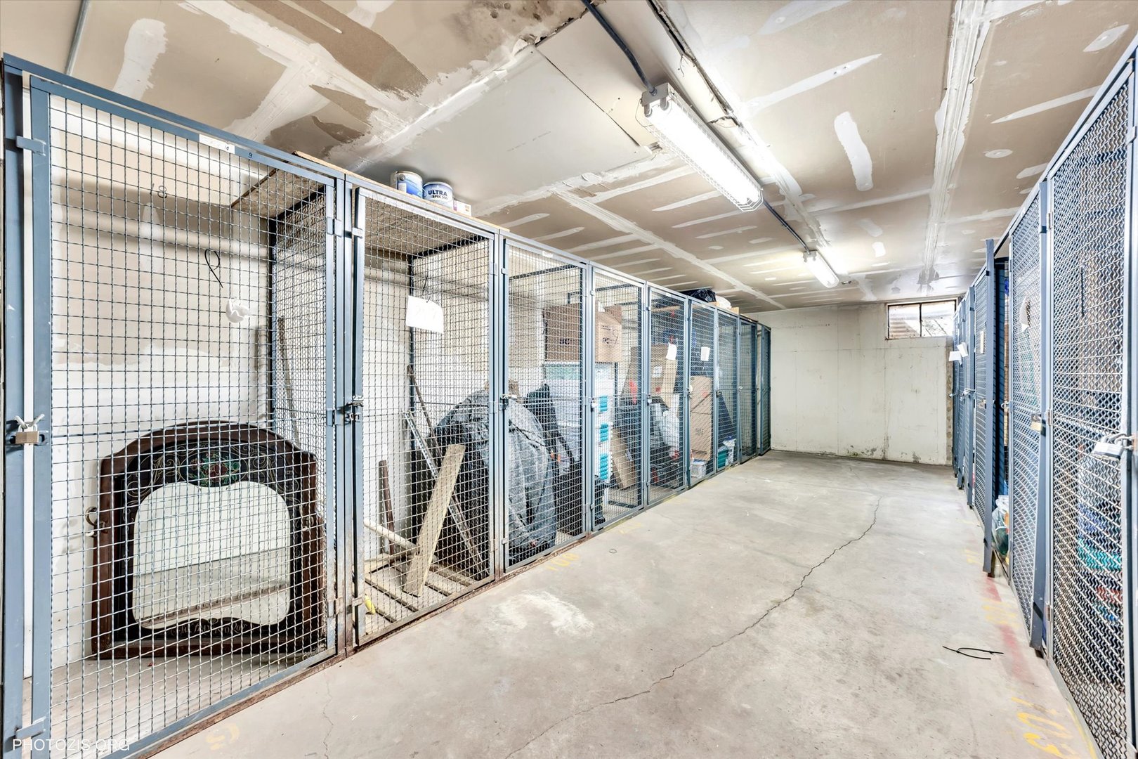 712 W DEMPSTER Street FG10