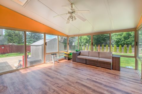 Tiny photo for 1094 Vista Drive, Gurnee, IL 60031 (MLS # 12595214)