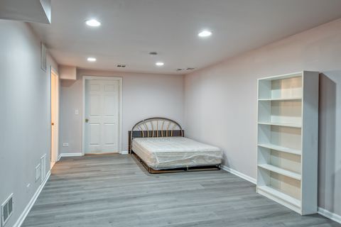 Tiny photo for 1094 Vista Drive, Gurnee, IL 60031 (MLS # 12595214)