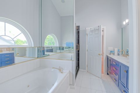 Tiny photo for 1094 Vista Drive, Gurnee, IL 60031 (MLS # 12595214)