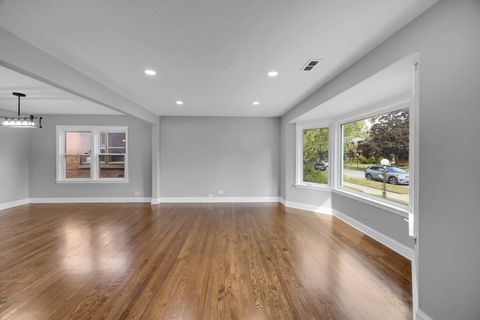 Tiny photo for 10626 S Lowe Avenue, Chicago, IL 60628 (MLS # 12537378)
