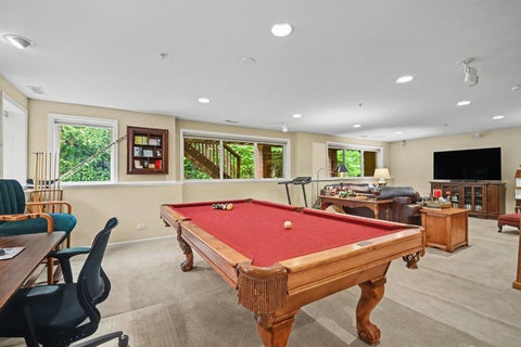 Tiny photo for 4 Lakebreeze Court, Lake Zurich, IL 60047 (MLS # 12710762)