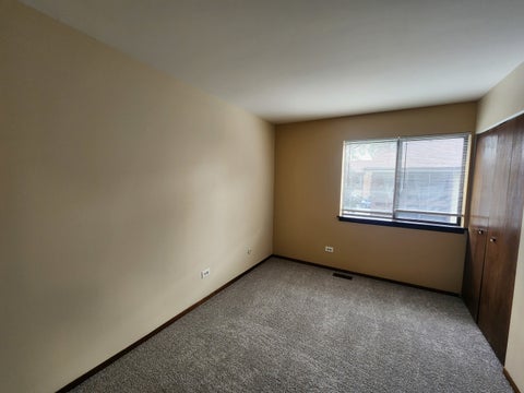 Tiny photo for 1 Stony Creek Drive #1B, Palos Hills, IL 60465 (MLS # 12766303)