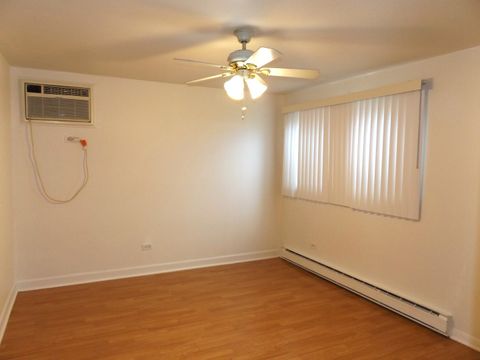 Tiny photo for 8751 W 79th Street #1, Justice, IL 60458 (MLS # 12497766)