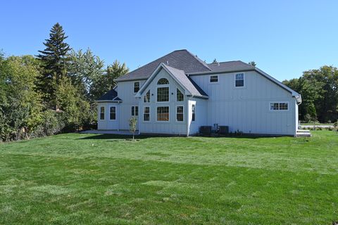 Tiny photo for 602 Glenshire Road, Glenview, IL 60025 (MLS # 12580839)