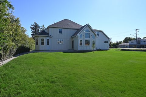 Tiny photo for 602 Glenshire Road, Glenview, IL 60025 (MLS # 12580839)