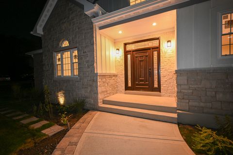 Tiny photo for 602 Glenshire Road, Glenview, IL 60025 (MLS # 12580839)