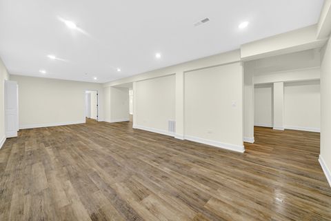 Tiny photo for 602 Glenshire Road, Glenview, IL 60025 (MLS # 12580839)