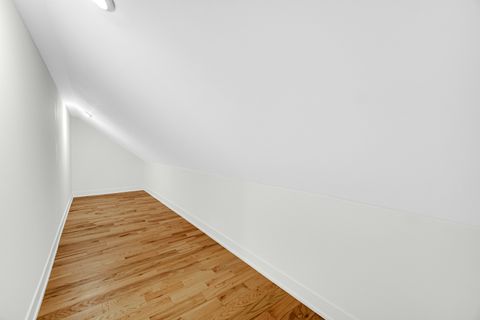 Tiny photo for 602 Glenshire Road, Glenview, IL 60025 (MLS # 12580839)