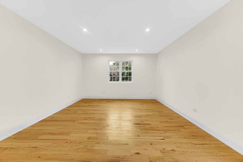 Tiny photo for 602 Glenshire Road, Glenview, IL 60025 (MLS # 12580839)